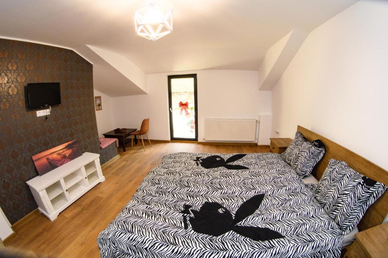 Ayana Central House Oradea Zewnętrze zdjęcie